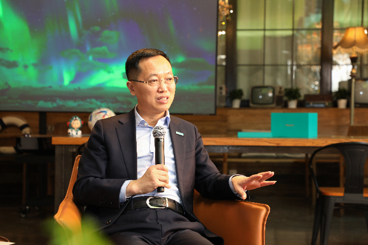 _“中国第一、世界第二”！中国品牌刷屏欧洲杯 这些巨头火了！_“中国第一、世界第二”！中国品牌刷屏欧洲杯 这些巨头火了！